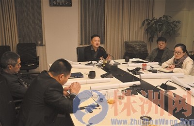 以“飛奪瀘定橋”精神，打好項(xiàng)目攻堅(jiān)戰(zhàn)