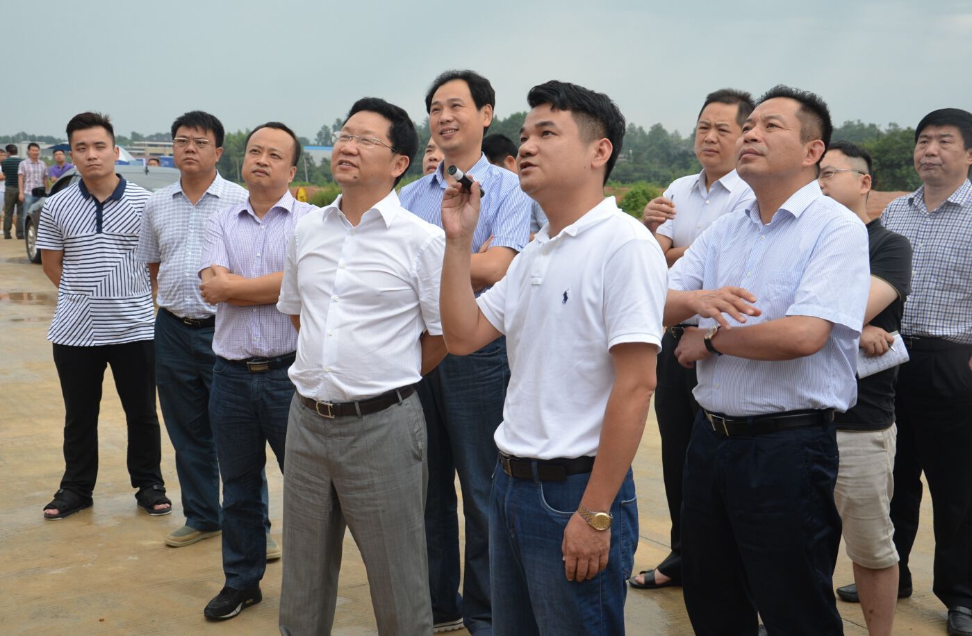 市委常委、常務(wù)副市長(zhǎng)趙文彬調(diào)研株洲通用航空城重點(diǎn)項(xiàng)目建設(shè)情況